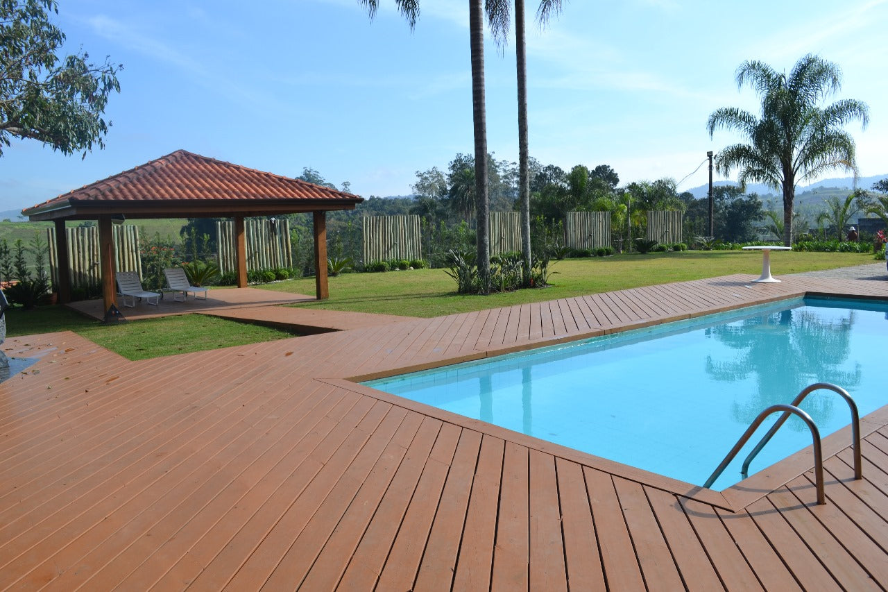 Deck de Pinus Tratado